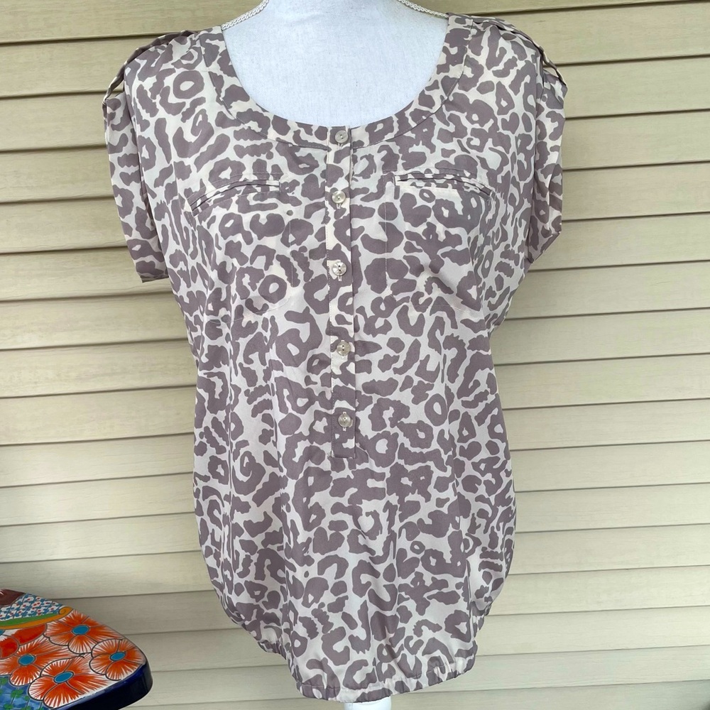 Ann Taylor LOFT Animal Print Top Size S